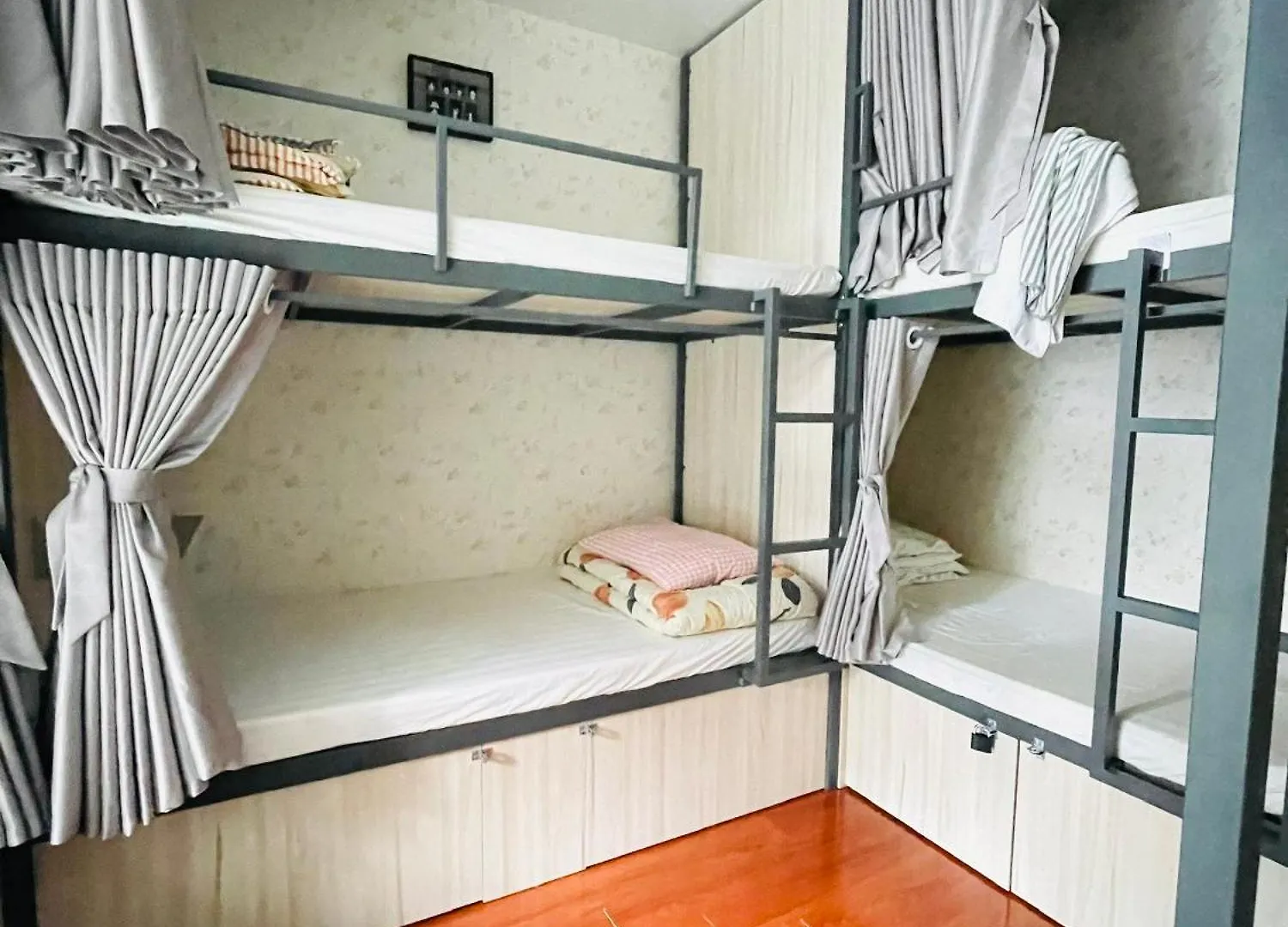 Lataland Hostel Хошимин