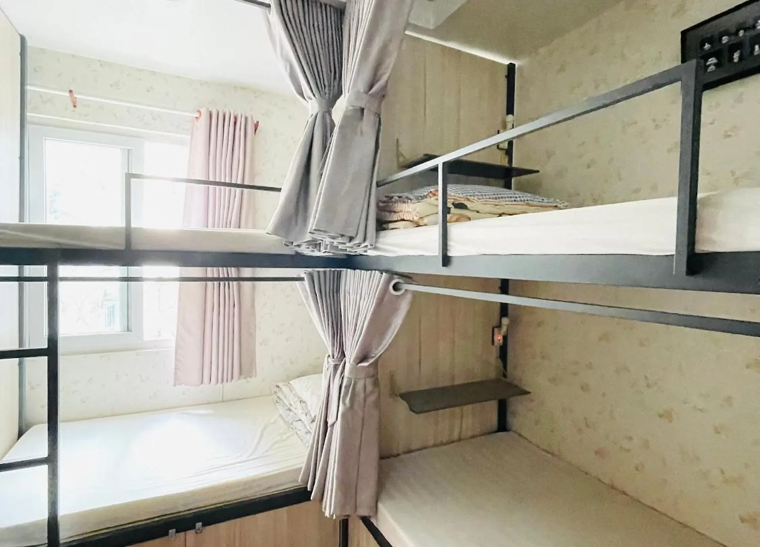Lataland Hostel Хошимин
