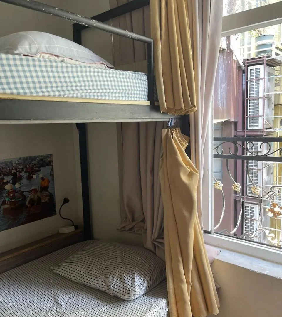 Lataland Hostel Хошимин 0*,